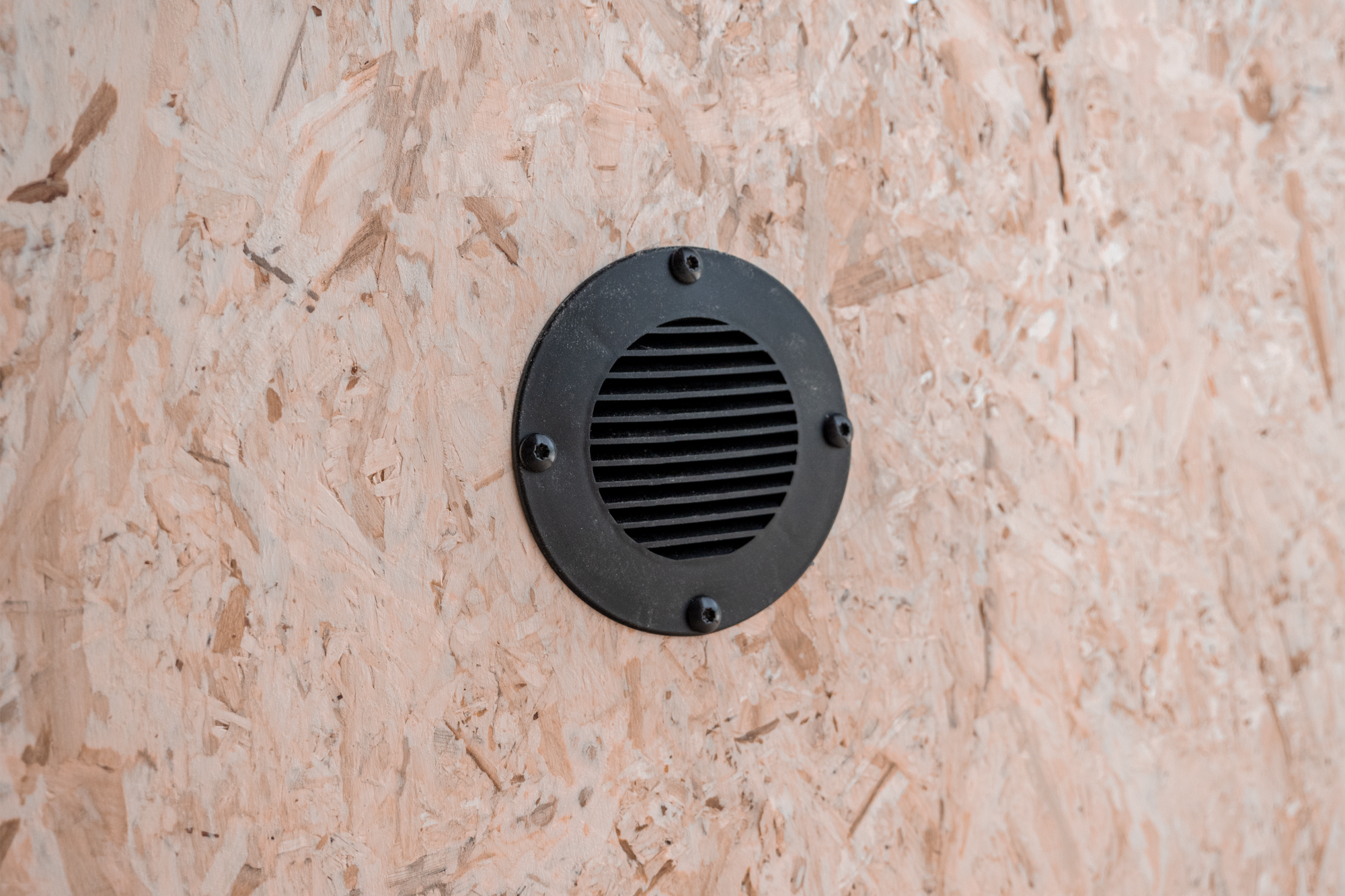 Impact Tremor V Nose Car Hauler Trailer Interior Vent